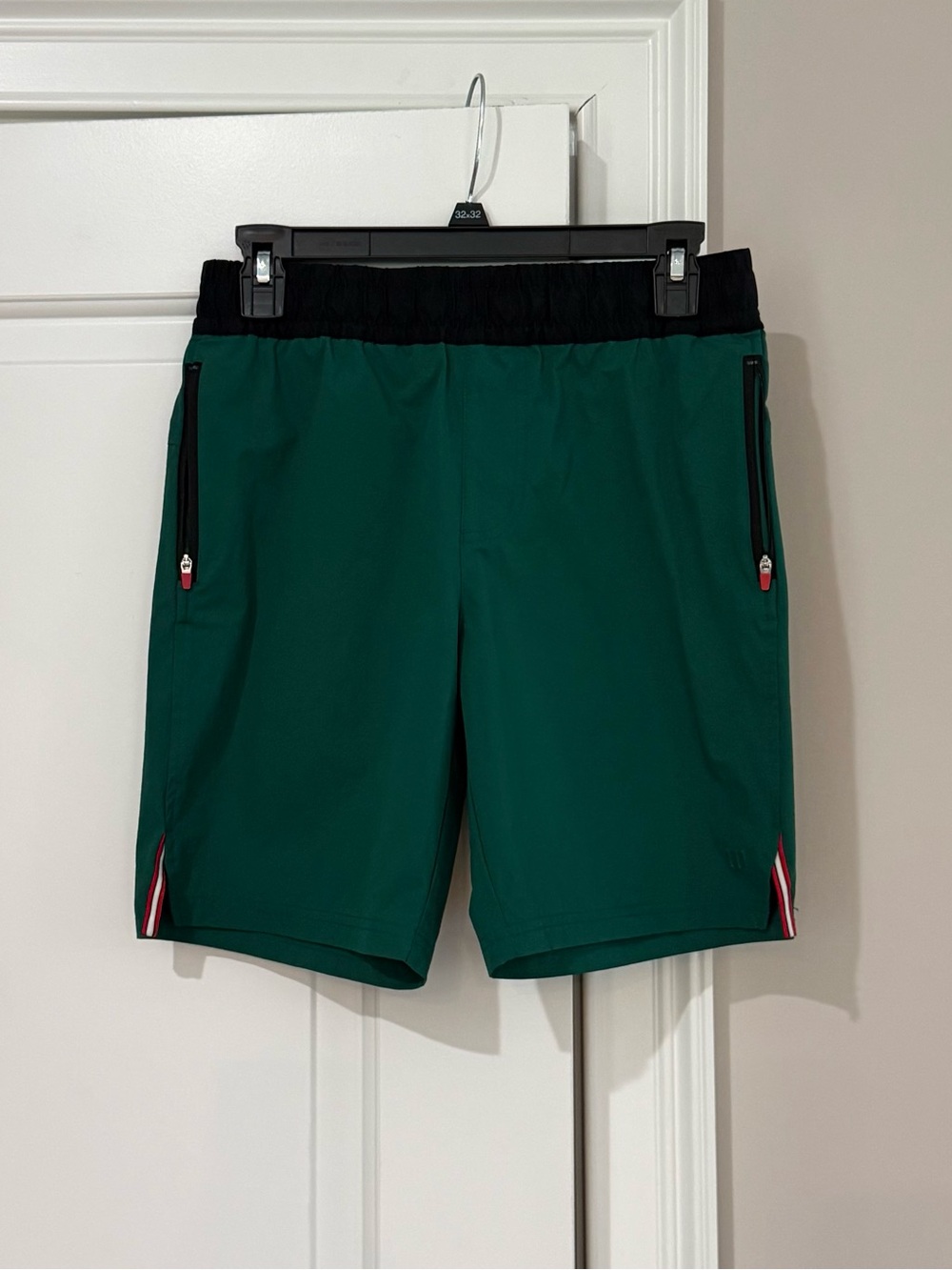 Wilson Kids Athletic Shorts Size XL